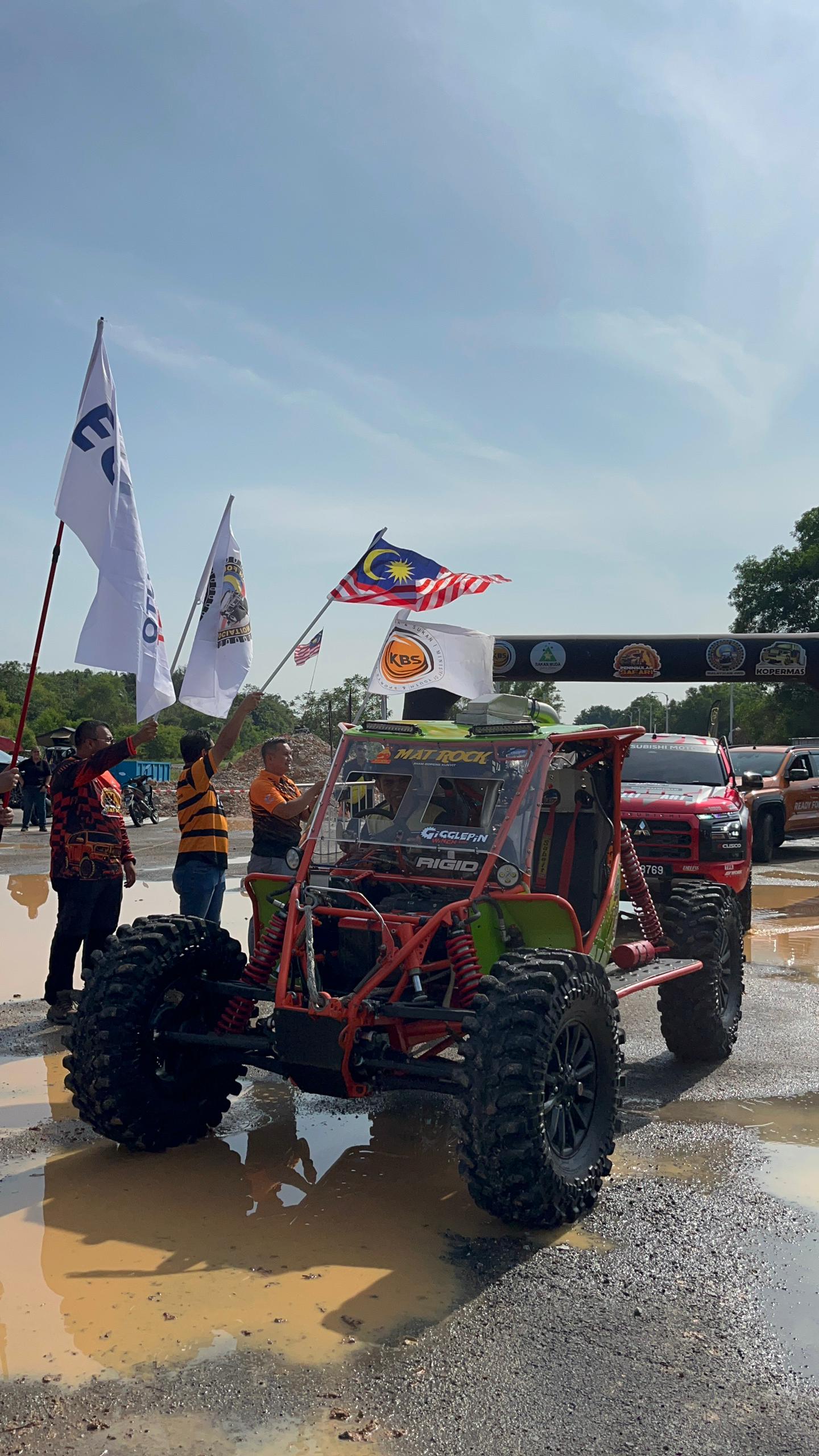 Off-Road Thrills: Peninsular Safari Challenge Revvs Up in Putrajaya